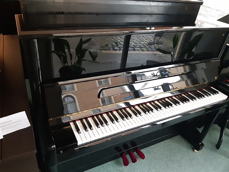 bordmann_125_hutzelmann_piano