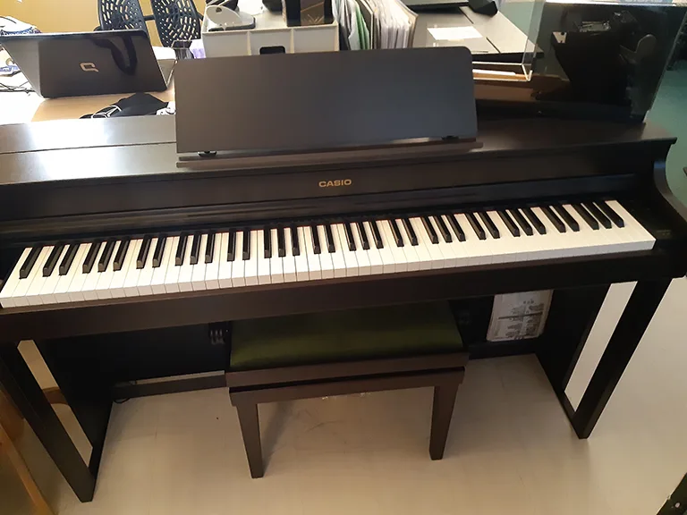 casio_hutzelmann_piano